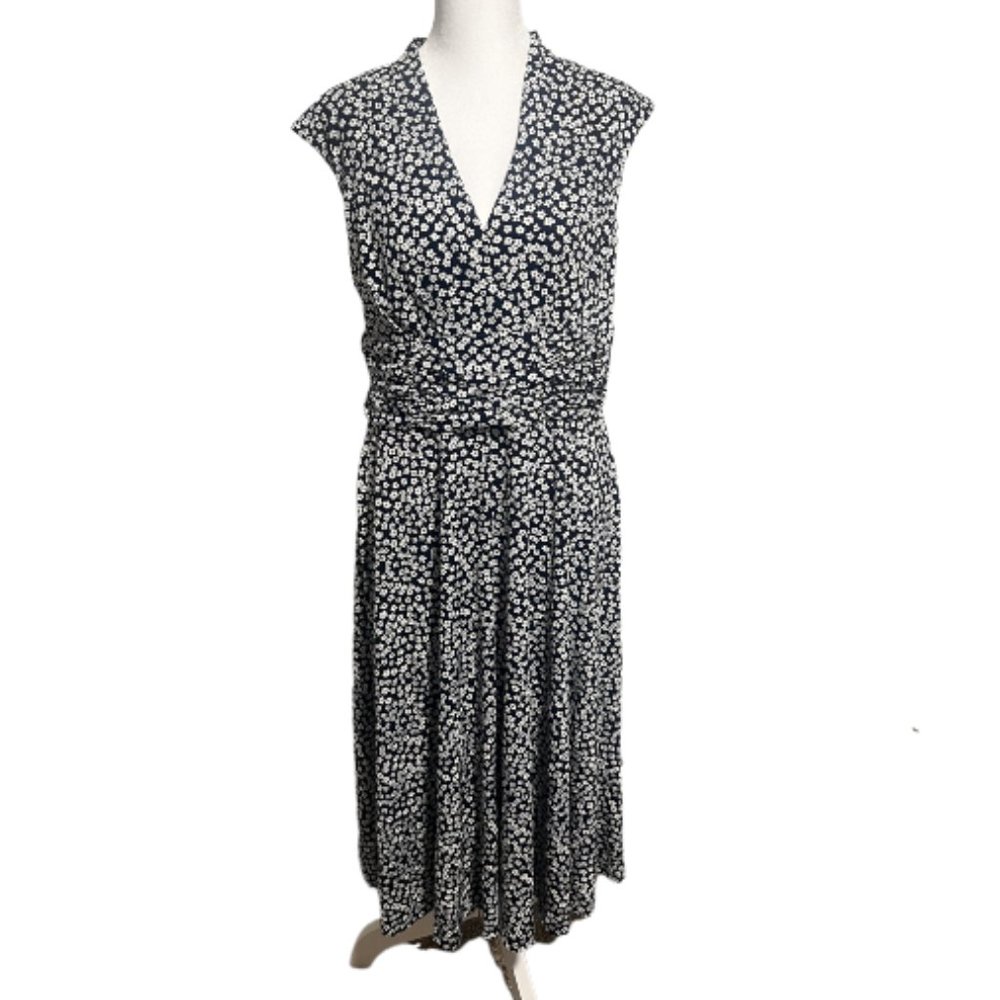 Jessica Howard Navy and White Floral Dress